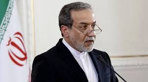El canciller iraní anunció que se reunirá mañana lunes con Vladimir Putin en Moscú