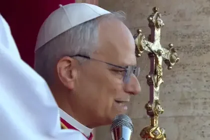 El papa expresa su tristeza por y solidaridad ante atentado contra la iglesia en Damasco