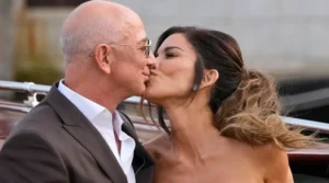 En Venecia durante la boda de Bezos