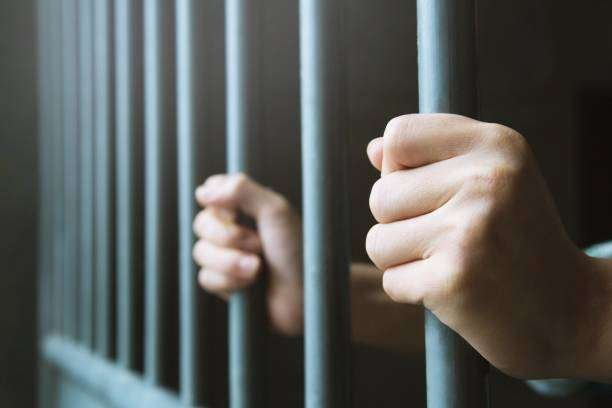 Hombre drogó a una mujer para abusarla
