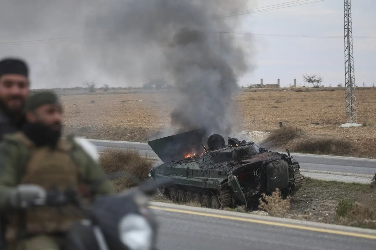 Israel insta a alejarse de "objetivos militares" en Teherán ante nuevos ataques