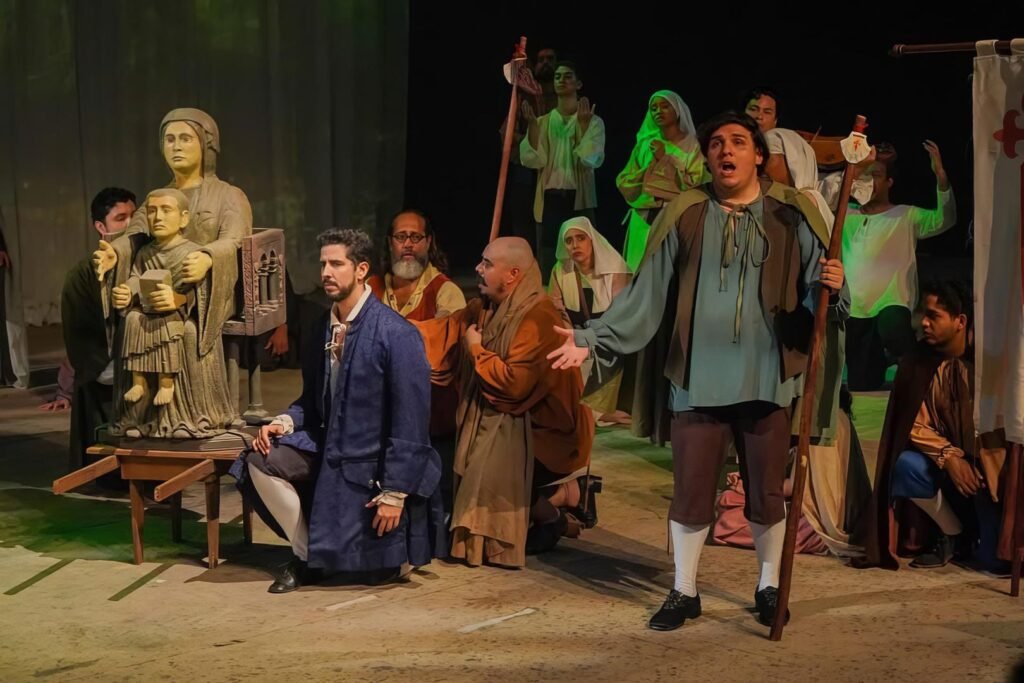 La Camerata despide su peregrinaje artístico 'Un Camino a Santiago'