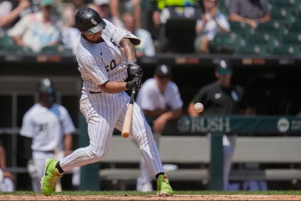 Lenyn Sosa logra su primer juego de varios jonrones