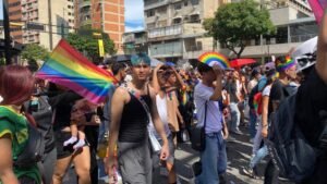 Marcharon en Caracas para exigir respeto y avances en derechos para la comunidad LGBTIQ+