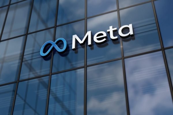 Meta ofreció bonos y salarios de US$ 100 millones a sus empleados