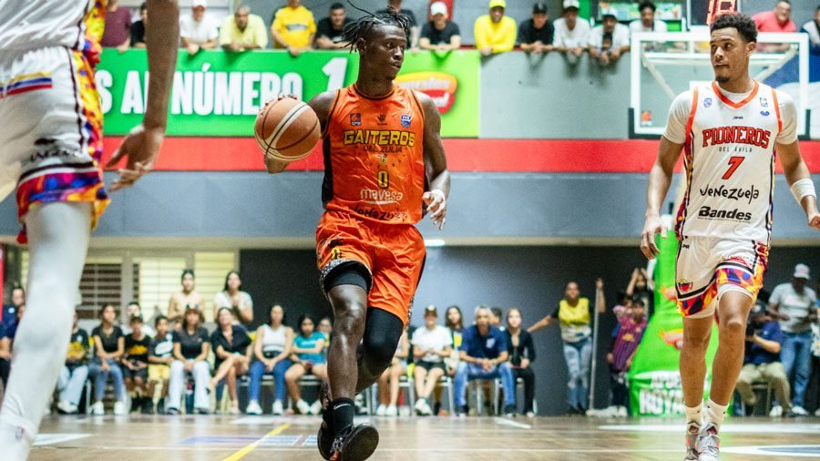 Pioneros vence 81-76 a Gaiteros en Maracaibo y aprieta la lucha por la final
