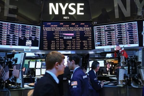Wall Street termina dispar tras dos días de subidas y Nvidia bate récord de capitalización