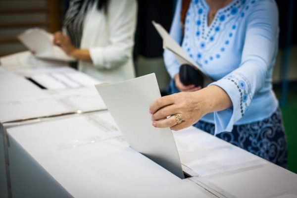 ¿Sabías que una hormona influye en tu comportamiento electoral?