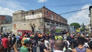 Al menos 20 heridos por explosión de bombona de gas en la Catia