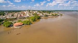 Autoridades venezolanas alertan sobre el aumento del nivel del Orinoco en estado Bolívar