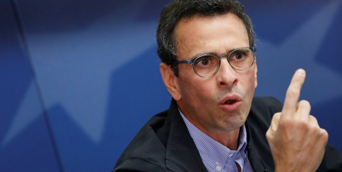 Capriles pide eliminar el IGTF a colegios, uniformes y útiles escolares