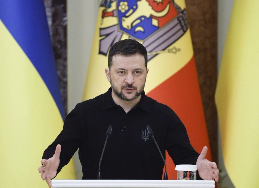 "Es evidente que es Rusia la que bloquea un alto el fuego", expresó Zelenski