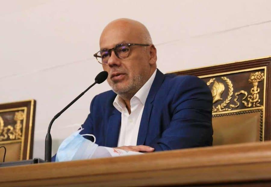 Jorge Rodríguez dice que «jamás» negociaron con Bukele: «Fueron con los EE UU»