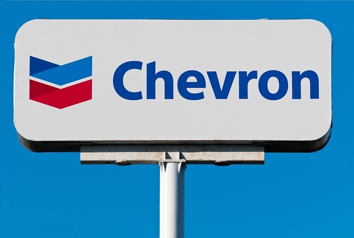 La administración Trump autoriza a Chevron a reanudar la extracción de petróleo en Venezuela