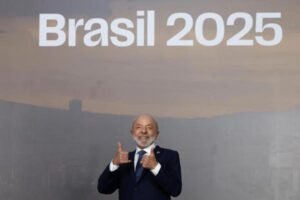 Lula urge "recuperar el protagonismo" de la OMS en la cumbre de los BRICS
