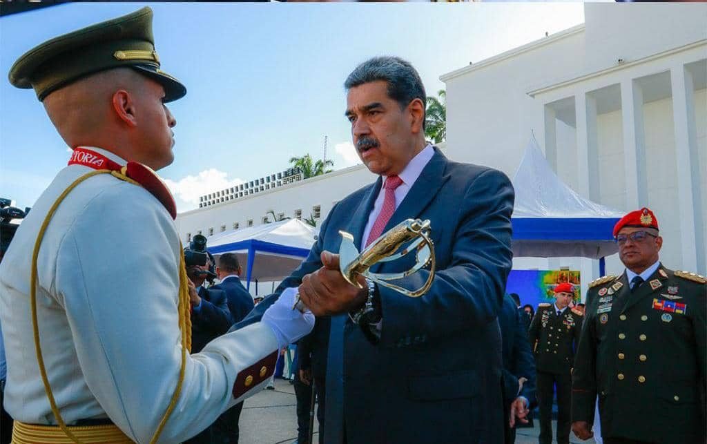 Maduro ratificó al alto mando de la FANB