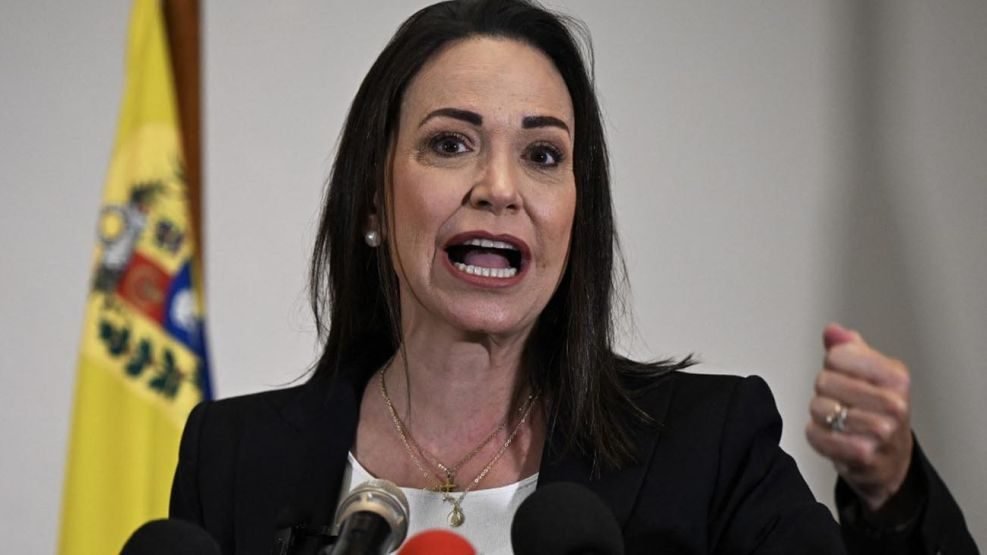 María Corina Machado afirma que el chavismo volverá «a quedarse solo» en Municipales de este domingo
