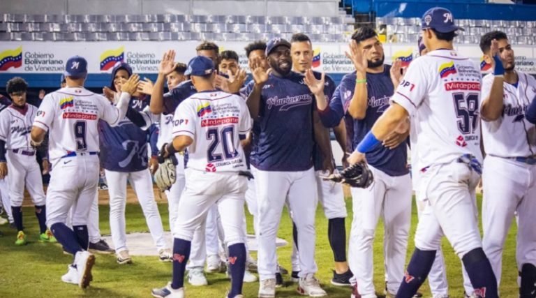 Marineros conquista su primera victoria del Round Robin