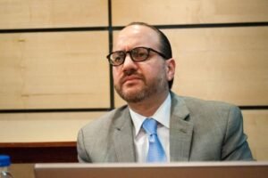 Oposición debería estar preparándose para la reforma constitucional