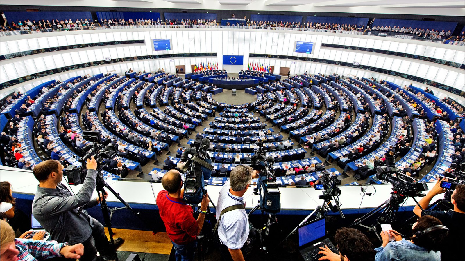 Parlamento Europeo acepta incluir a Venezuela en la lista de países con alto riesgo de blanqueo