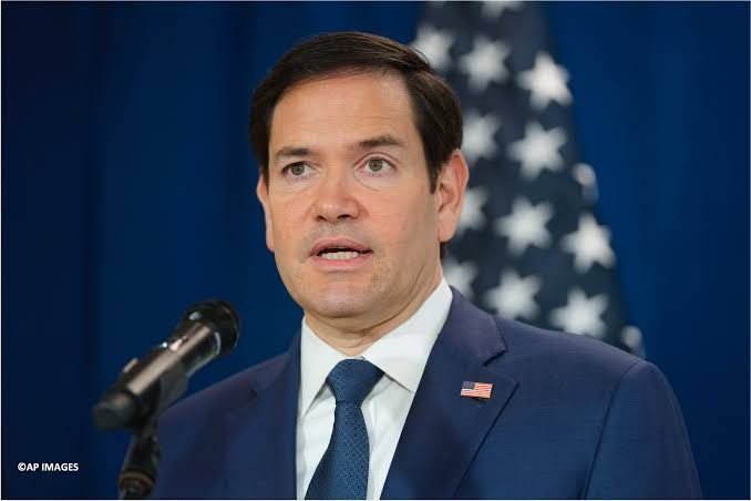 Senadores presionan a Rubio para que logre liberar a ocho estadounidenses en Venezuela