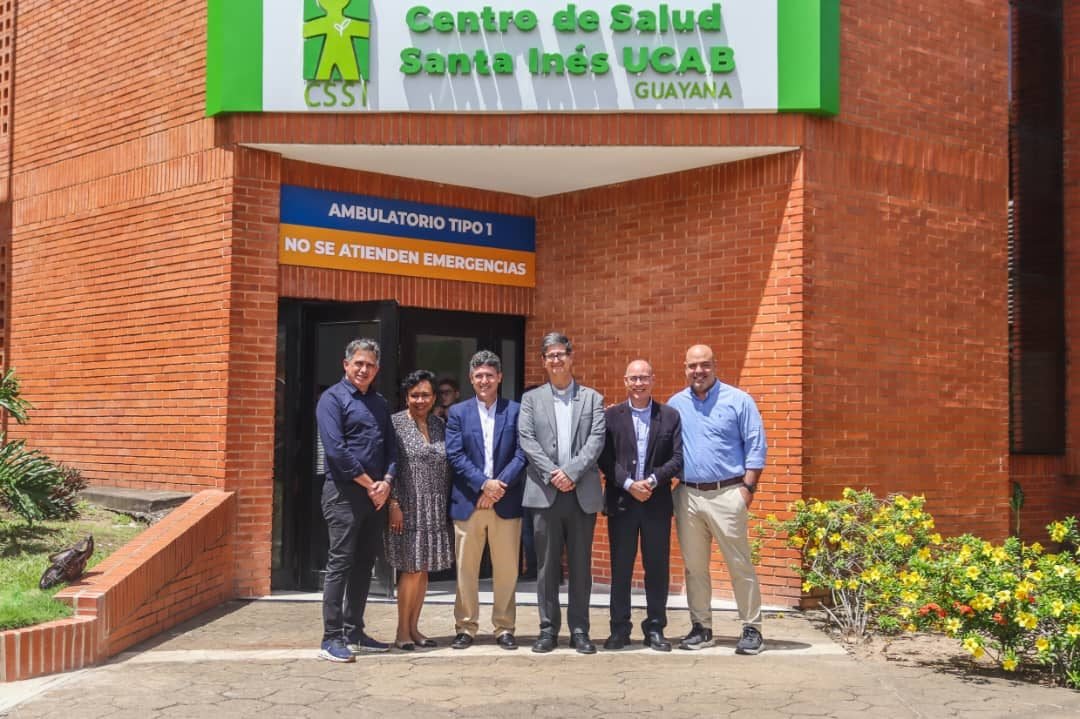 UCAB Guayana inaugura centro médico Santa Inés con sentido social