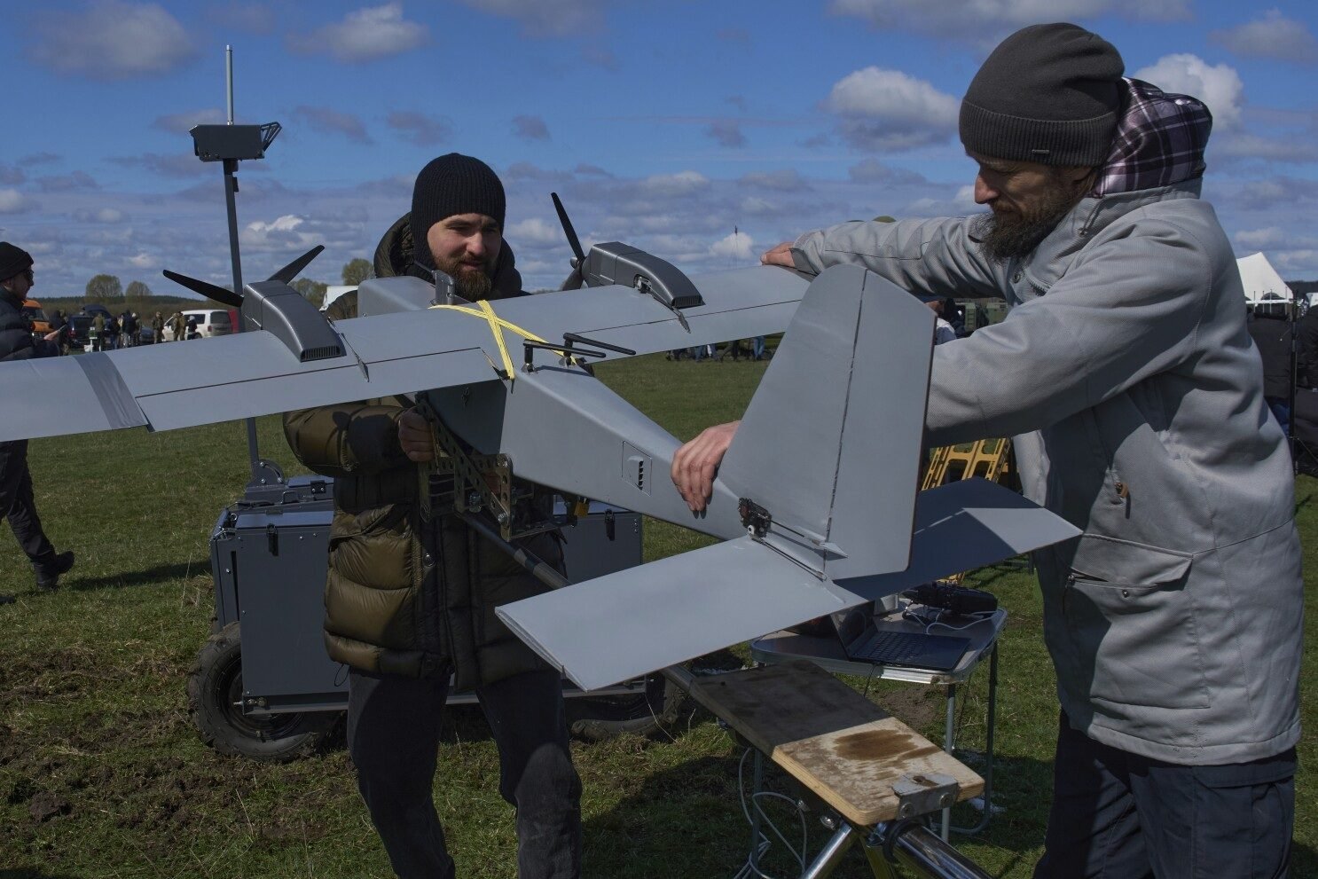 Ucrania avanza en la producción de drones mientras espera más armas de EE.UU.