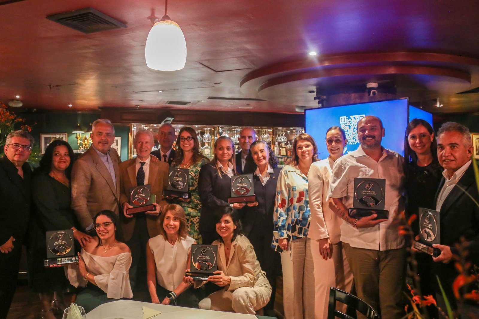 Venezuela Competitiva entrega Premio a la Excelencia a 7 organizaciones