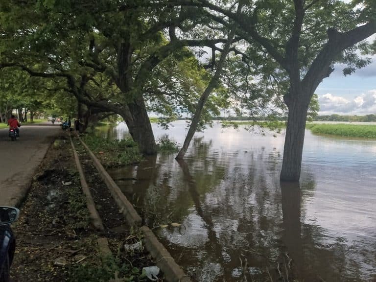 Aguacero de más de 11 horas continuas en Apure dejó a todo el mundo con la esperanza ahogada