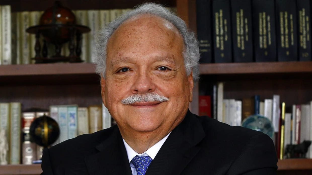 Edgard Romero Nava: Luis Emilio Velutini,