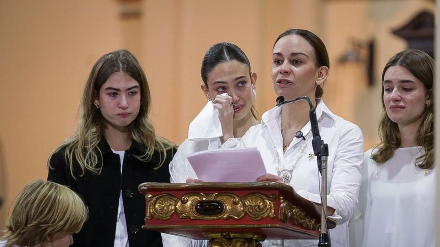 María Claudia Tarazona, viuda de Miguel Uribe, decidió pasar su duelo fuera de Colombia