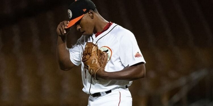 Tigres de Aragua anunció a su nuevo relevista importado: Cory Thompson
