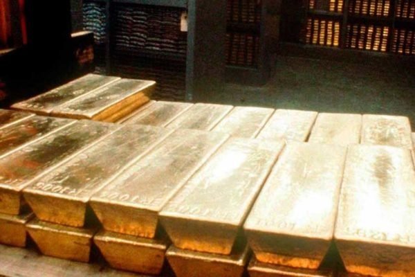 Trump aclara que EE.UU. no impondrá aranceles al oro tras incertidumbre en los mercados