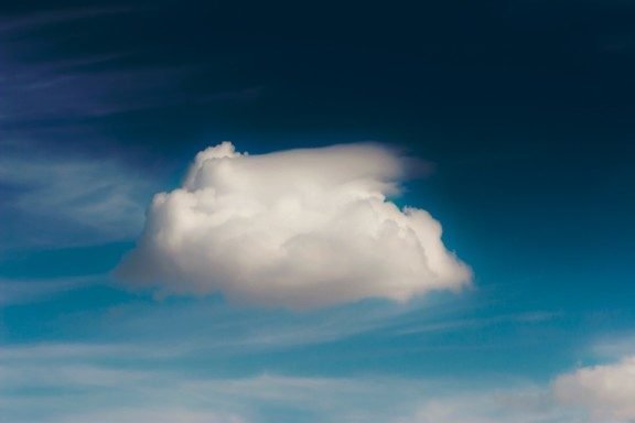 ¿De qué están hechas las nubes?