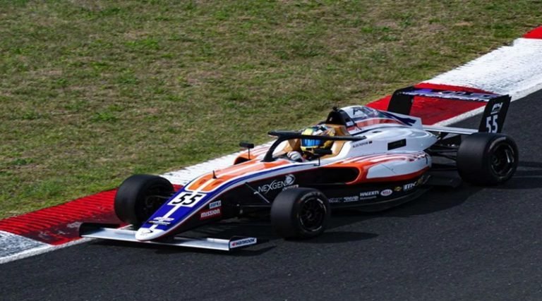 Alex Popow Jr. logra tres podios en Canadá y asciende en la F4 estadounidense