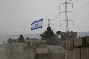 Israel envía nuevas órdenes de desplazamiento ante el inminente ataque en la ciudad de Gaza